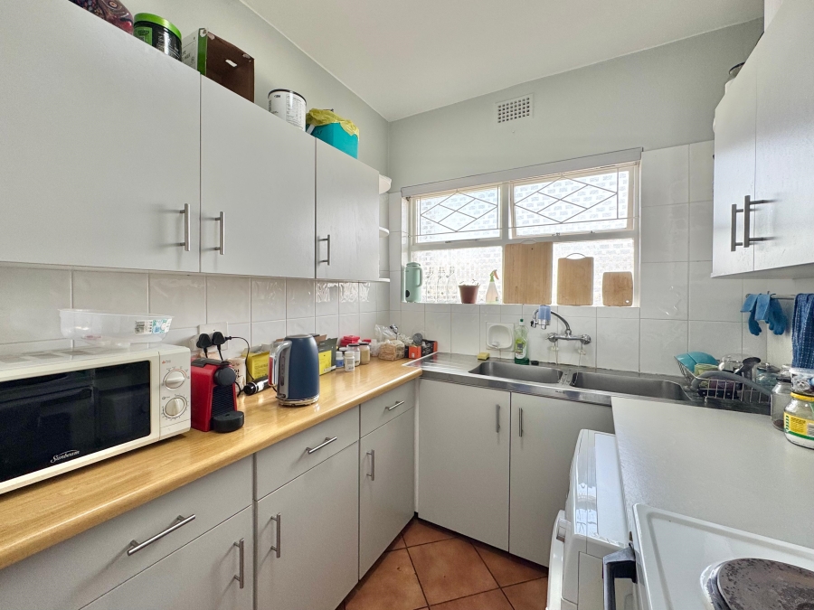 2 Bedroom Property for Sale in Kenilworth Western Cape